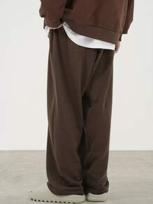 Manfinity Men Solid Wide Leg Joggers - Coffee Brown - View 2