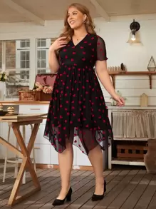 SHEIN Clasi Plus 1pc Heart Print Hanky Hem Mesh Overlay Dress - Multicolor - View 8