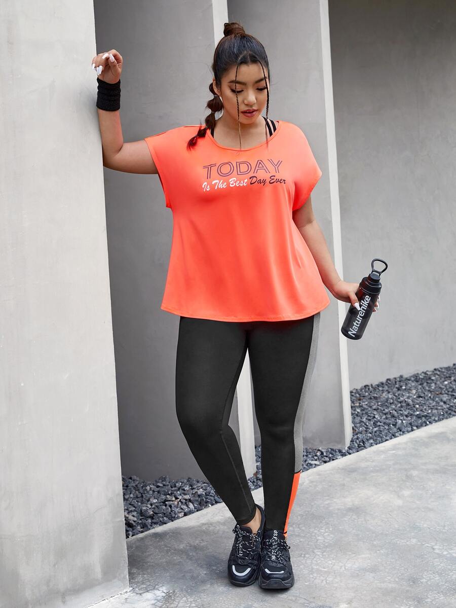 Plus Letter Graphic Sports Tee & Leggings - Multicolor - View 1