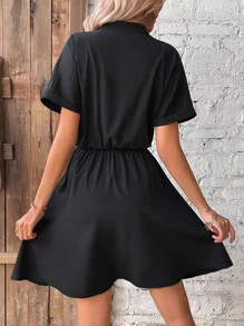SHEIN LUNE Vestido camisero unicolor con botón sin cinturón - Negro - Ver 2