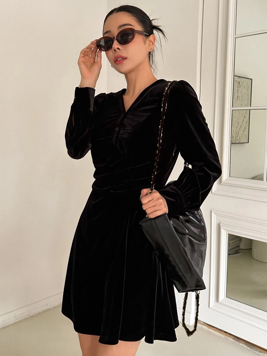 DAZY Ruched Front A-line Dress - Black - View 1