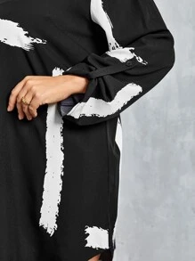 SHEIN LUNE 大碼筆刷圖案捲邊袖連衣裙不附腰帶