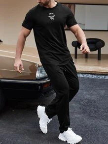Manfinity Men Butterfly & Letter Graphic Tee & Joggers - Black - View 8