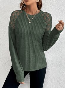 SHEIN Frenchy Camiseta con encaje de manga raglán