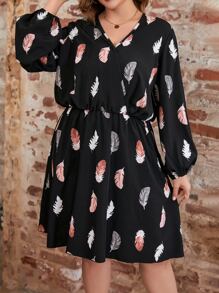 SHEIN LUNE Plus Feather Print Surplice Neck Lantern Sleeve Dress - Black - View 6