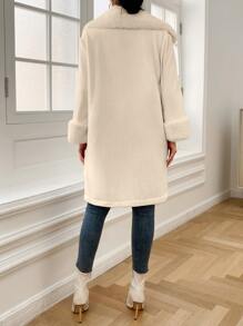 BizChic 羊絨領口拼接袖口斜口袋外套工作服 - 杏色 - 查看 2