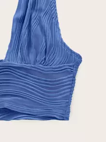 SHEIN ICON Solid Backless Crop Halter Top - Blue - View 4