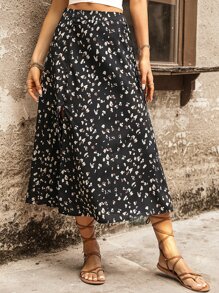 SHEIN VCAY Allover Print Split Thigh Skirt - Black - View 4