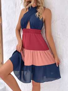 Breezaya 撞色交叉圍裹露背荷葉邊連衣裙 - 彩色 - 查看 1