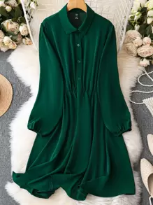 SHEIN LUNE Vestido camisero unicolor con botón delantero - Verde Oscuro - Ver 1