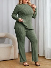 SHEIN Essnce 大碼條紋針織下擺開叉T恤和褲子 - 綠色 - 查看 2