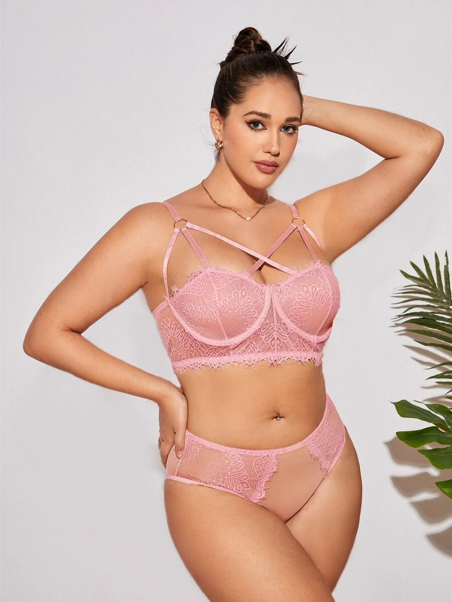 Plus Floral Lace Underwire Lingerie Set - Baby Pink - View 1