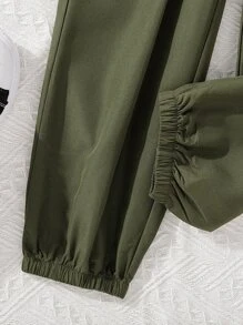 Girls Solid Tee & Flap Pocket Cargo Trousers - Multicolor - View 8