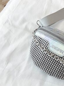 迷你鉚釘和鏈條裝飾腰包