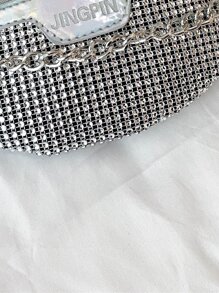 迷你鉚釘和鏈條裝飾腰包