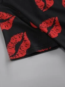 SHEIN LUNE Lip Print Round Neck Tee - Black - View 3