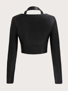 ROMWE PUNK 大碼素色PU皮革帶扣細節短款繞頸襯衫 - 黑色 - 查看 2