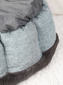 Two Tone Fuzzy Pet Bed - Light Grey - View 6
