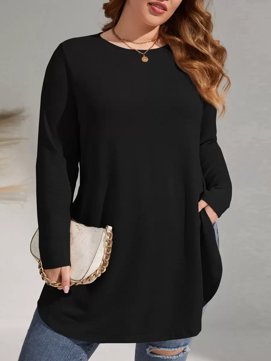 SHEIN LUNE 大碼素色下擺開叉T恤 - 黑色 - 查看 1