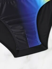 Manfinity Men Ombre Print Swim Brief - Multicolor - View 6