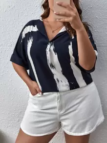 SHEIN Unity 大碼筆刷圖案蝙蝠袖襯衫 - 藍白色 - 查看 5