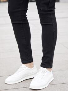 Manfinity LEGND 男士棉側翻蓋口袋緊身牛仔褲 - 黑色 - 查看 7