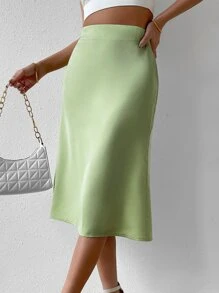 SHEIN Privé 高腰素色緞面半身裙