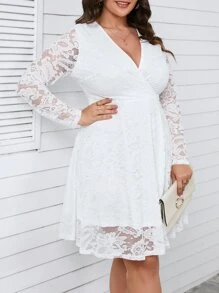 SHEIN Unity 大碼交疊領蕾絲覆蓋洋裝 - 白色 - 查看 4