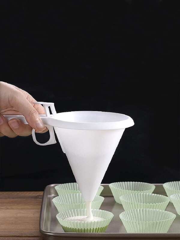 1pc Baking Tool, Custard Dispenser Portion Cup, Funnel, Oil Leak, Cream Leak, Bucket Batter