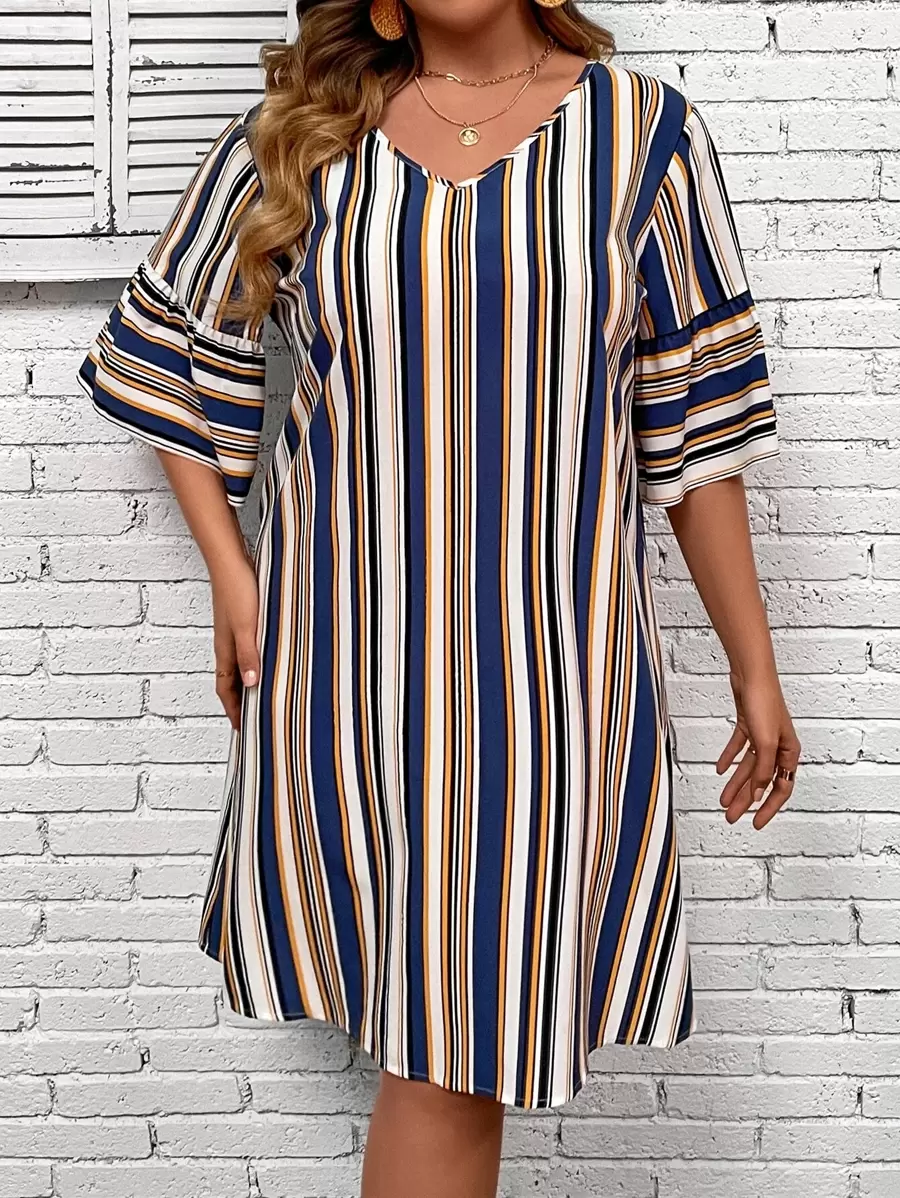 SHEIN Holidaya Plus Striped Print Flounce Sleeve Tunic Dress - Multicolor - View 1