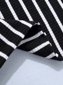 SHEIN Toddler Girls 2pcs Striped Lettuce Trim Tee - Black and White - View 5