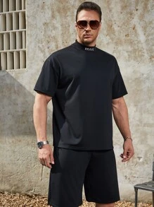 Manfinity Homme Hombres Shorts con camiseta con estampado de letra de cuello alto - Negro - Ver 1