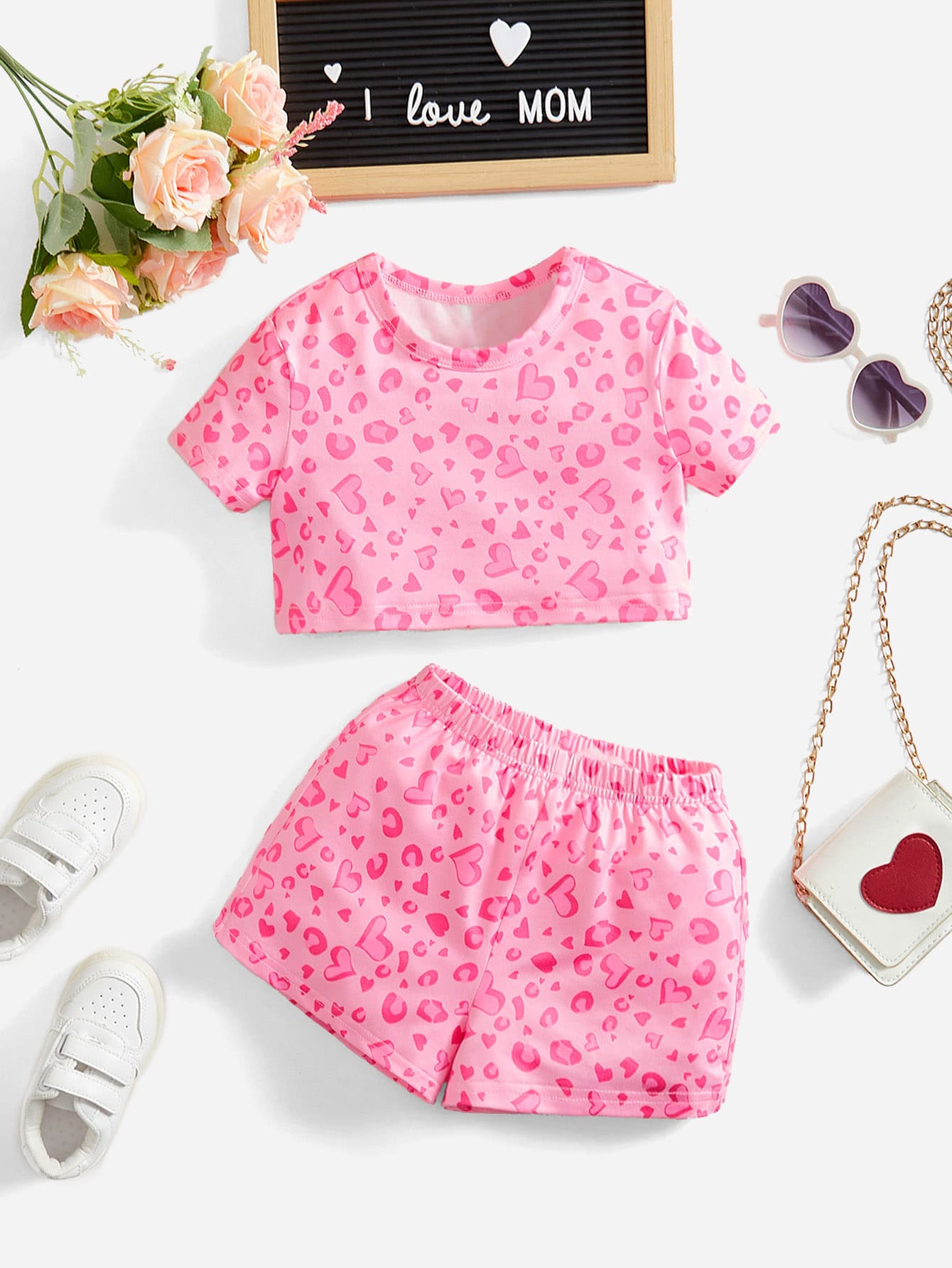 SHEIN Baby Heart Print Tee & Shorts - Pink - View 1