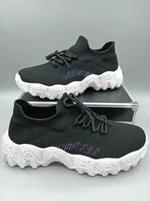 Men Striped Pattern Lace-up Front Chunky Sneakers - Black - View 2