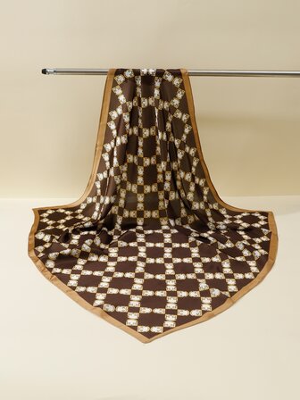 Pañuelo estampado geométrico