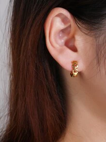 Hollow Out Hoop Earrings - Yellow Gold - View 3