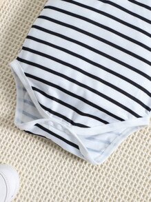 嬰兒條紋圖案Polo領連體衣和短褲 - 彩色 - 查看 3