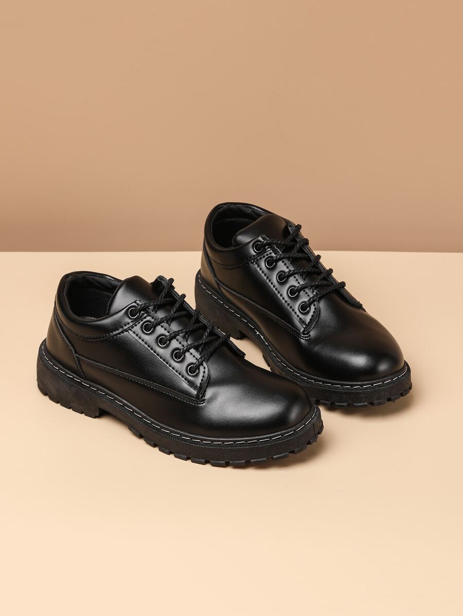 Men Lace-up Front Oxford Shoes - Black - View 1
