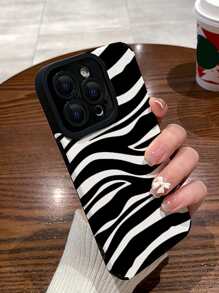 حافظة هاتف مخطط بنمط الزيبرا متوافقة مع أيفون 11 ، أيفون 13 ، أيفون 14 برو ماكس، مقاومة للماء والصدمات وخدوش السطح - أبيض وأسود - مشاهدة 2