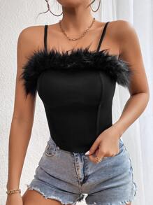 Allurite 毛茸邊吊帶上衣 - 黑色 - 查看 3