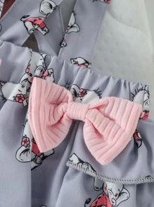 SHEIN 嬰兒女孩卡通圖形荷葉邊連體衣和蝴蝶前掛帶短褲及髮帶