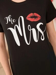 SHEIN Unity Lip & Letter Graphic Tee - Black - View 4