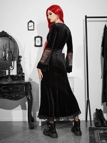 Contrast Lace Sweetheart Neck Velvet Dress - Black - View 2