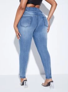 SHEIN Plus Light Wash Skinny Jeans - Light Wash - View 2
