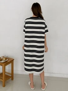 Camisón de hombros caídos a rayas, pijama de verano - Blanco y Negro - Ver 2