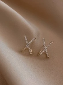 Rhinestone Criss Cross Design Stud Earrings - Multicolor - View 4