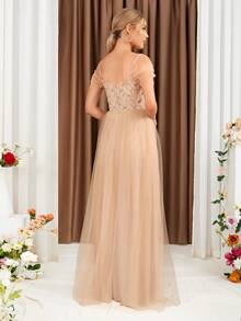 Contrast Sequin Mesh Overlay Cold Shoulder Bridesmaid Dress - Apricot - View 2