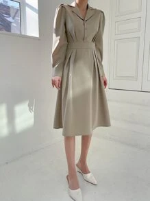 DAZY Đầm Uốn nếp Nút phía trước màu trơn Thanh lịch - Màu Khaki - Xem 5