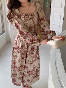 DAZY 印花方領燈籠袖連衣裙