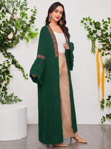 Al Najma 織帶拼接荷葉袖阿拉伯罩袍 - 墨綠色 - 查看 4